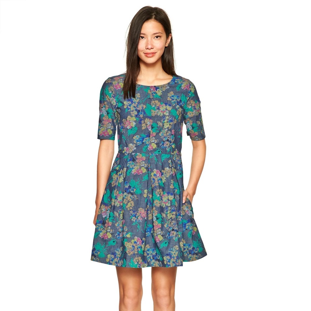 Gap floral chambray/denim dress WITH POCKETS